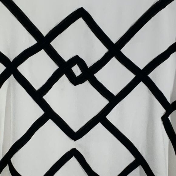 Forever 21 Geometric Blouse White Black S - Picture 3 of 7